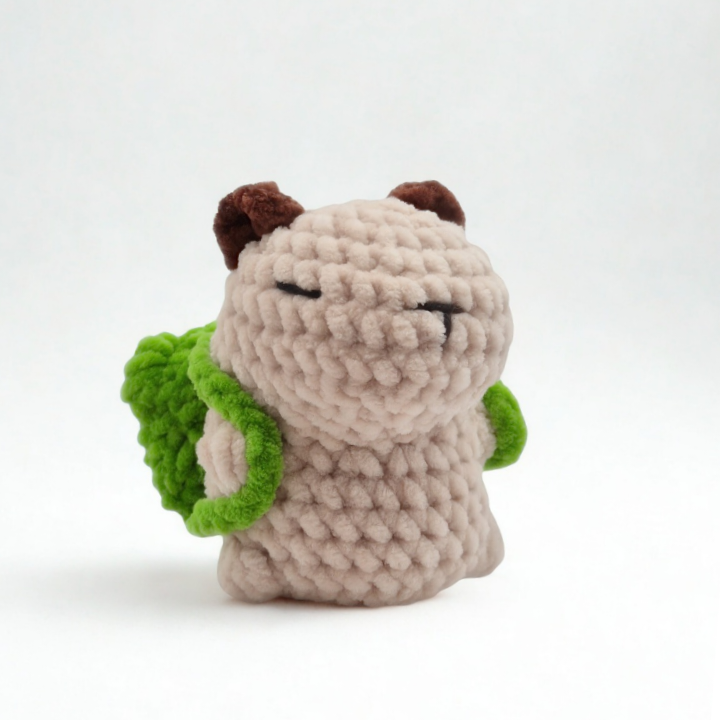 Kawaii crochet capybara with frog bag