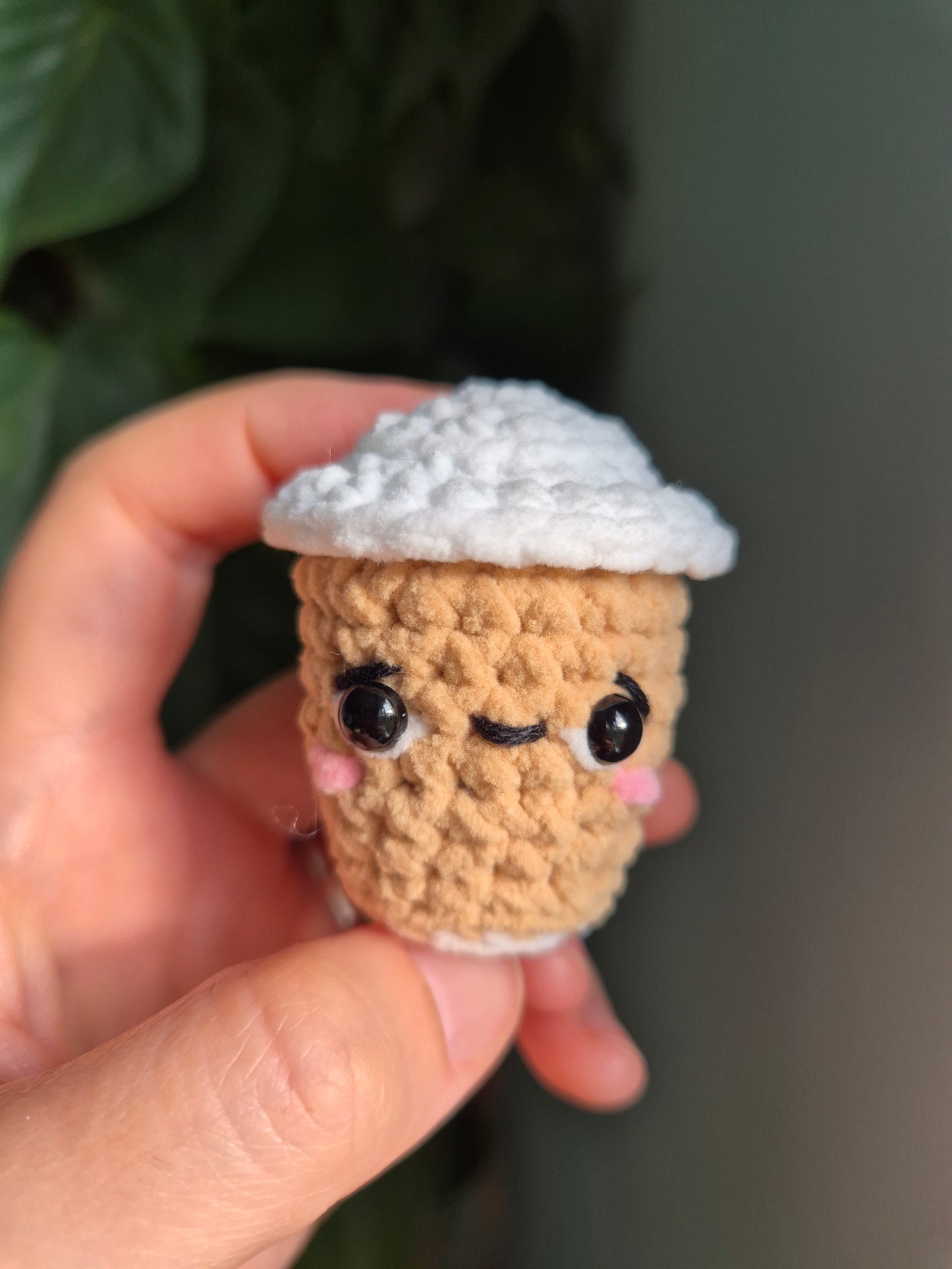 Free Kawaii Coffee Cup Keychain Crochet Pattern | Cute Amigurumi Bag Charm